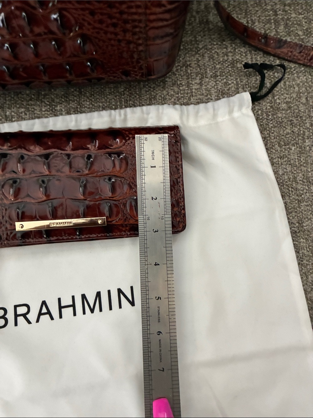 Brahmin Dark Brown Croc-Embossed Leather Crossbody with Matching Wallet - Picture 9 of 10